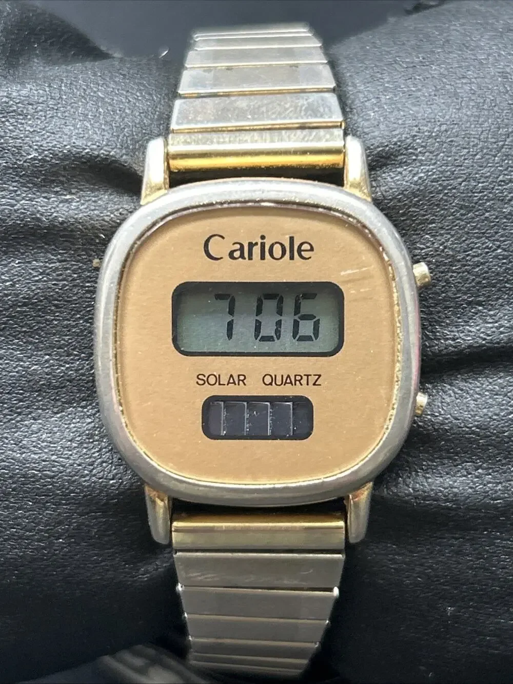 Vintage Cariole Solar Quartz Watch
